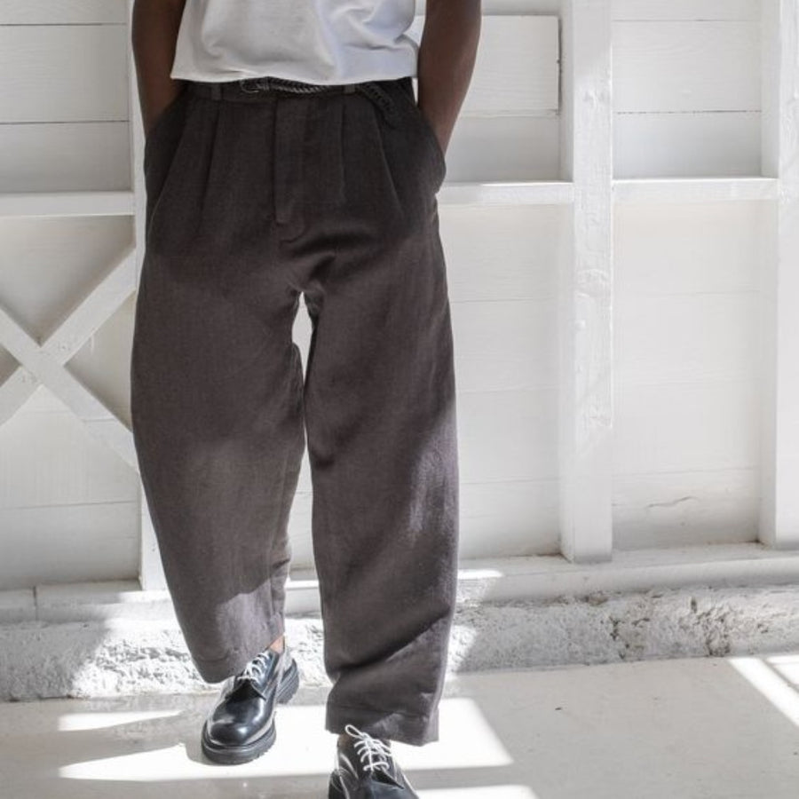Desvendando o Look com Calça de Alfaiataria Masculina: Elegância e Est ...
