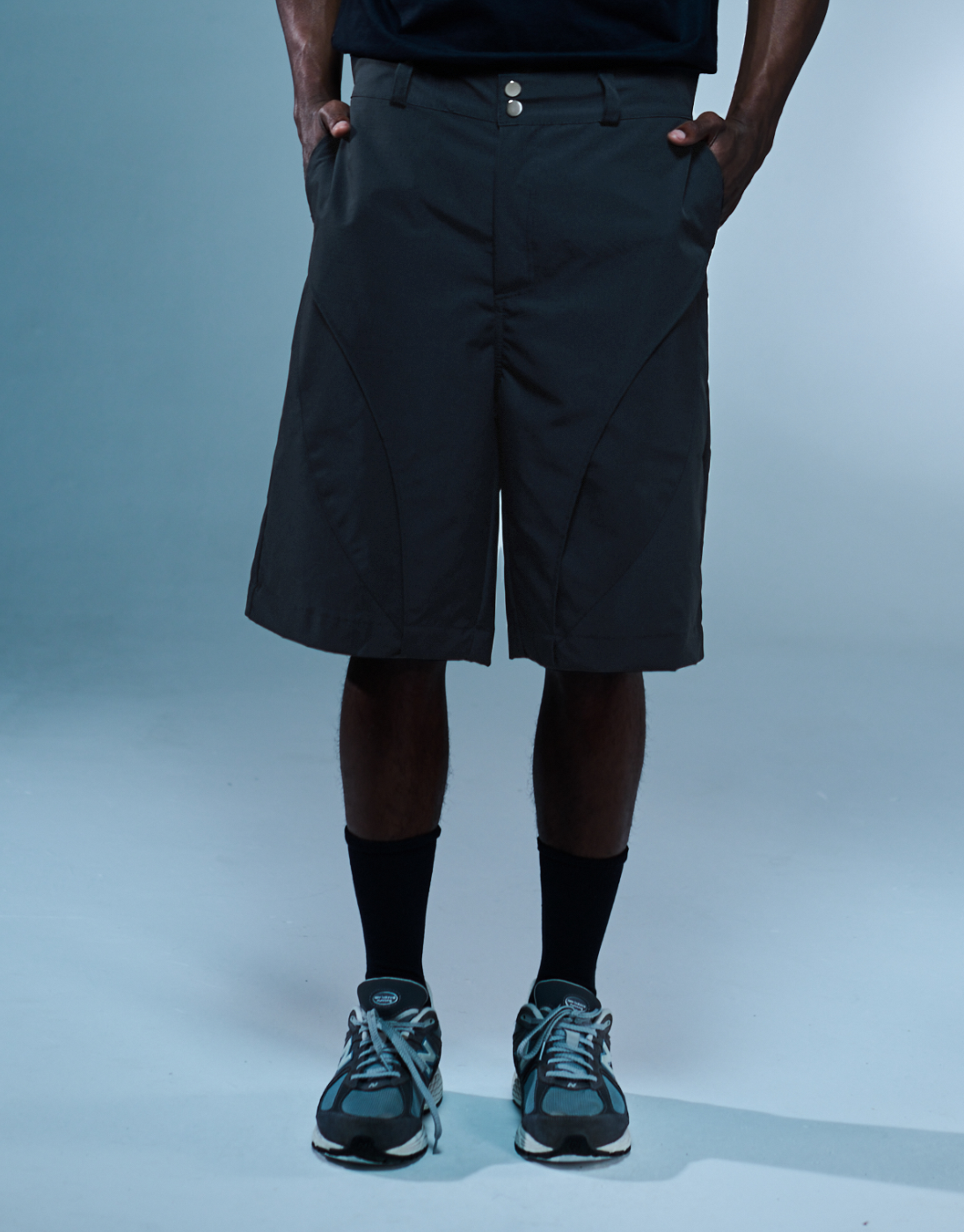 Bermuda Folium Kace Wear x H. Anzai Cinza