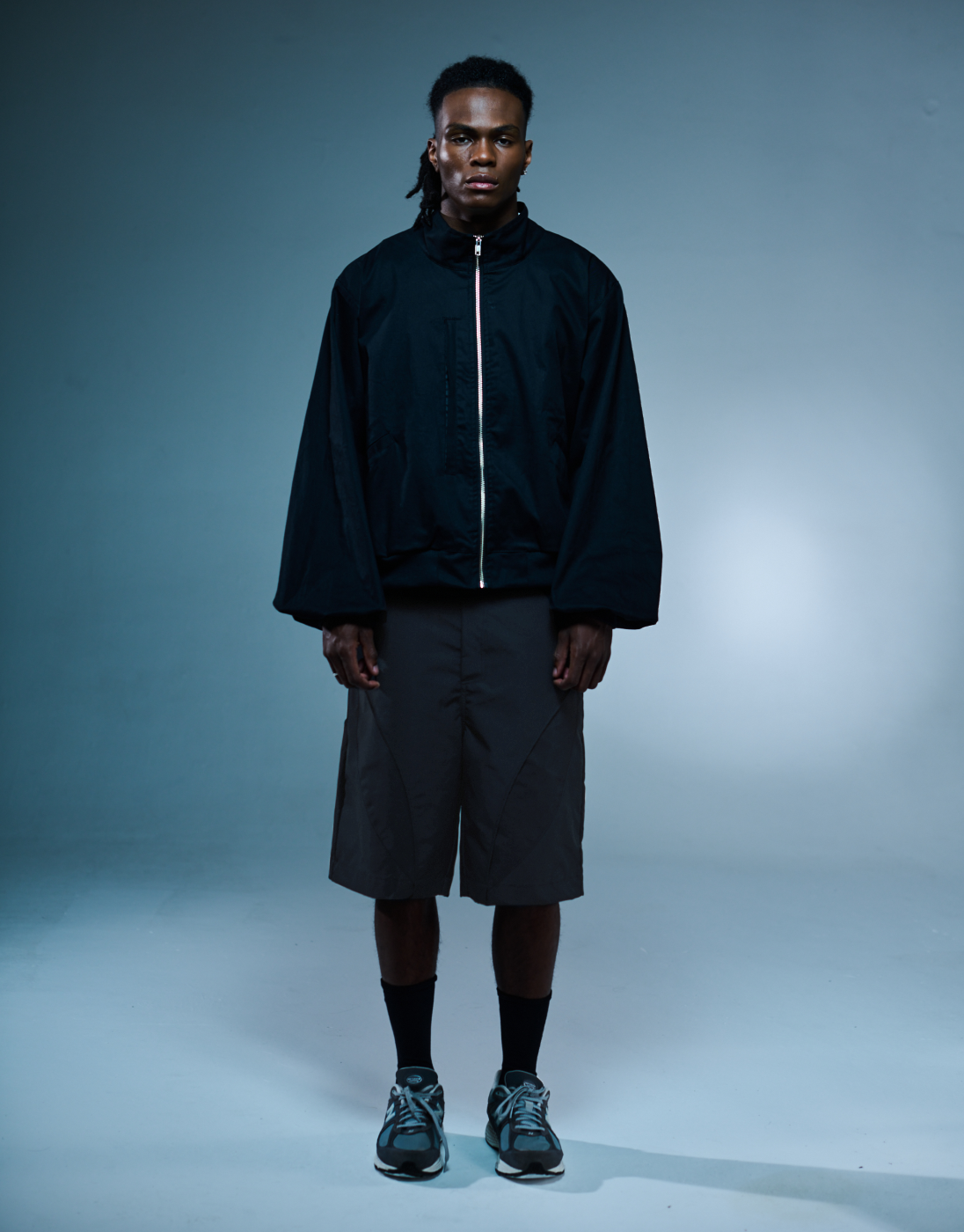 Bermuda Folium Kace Wear x H. Anzai Cinza