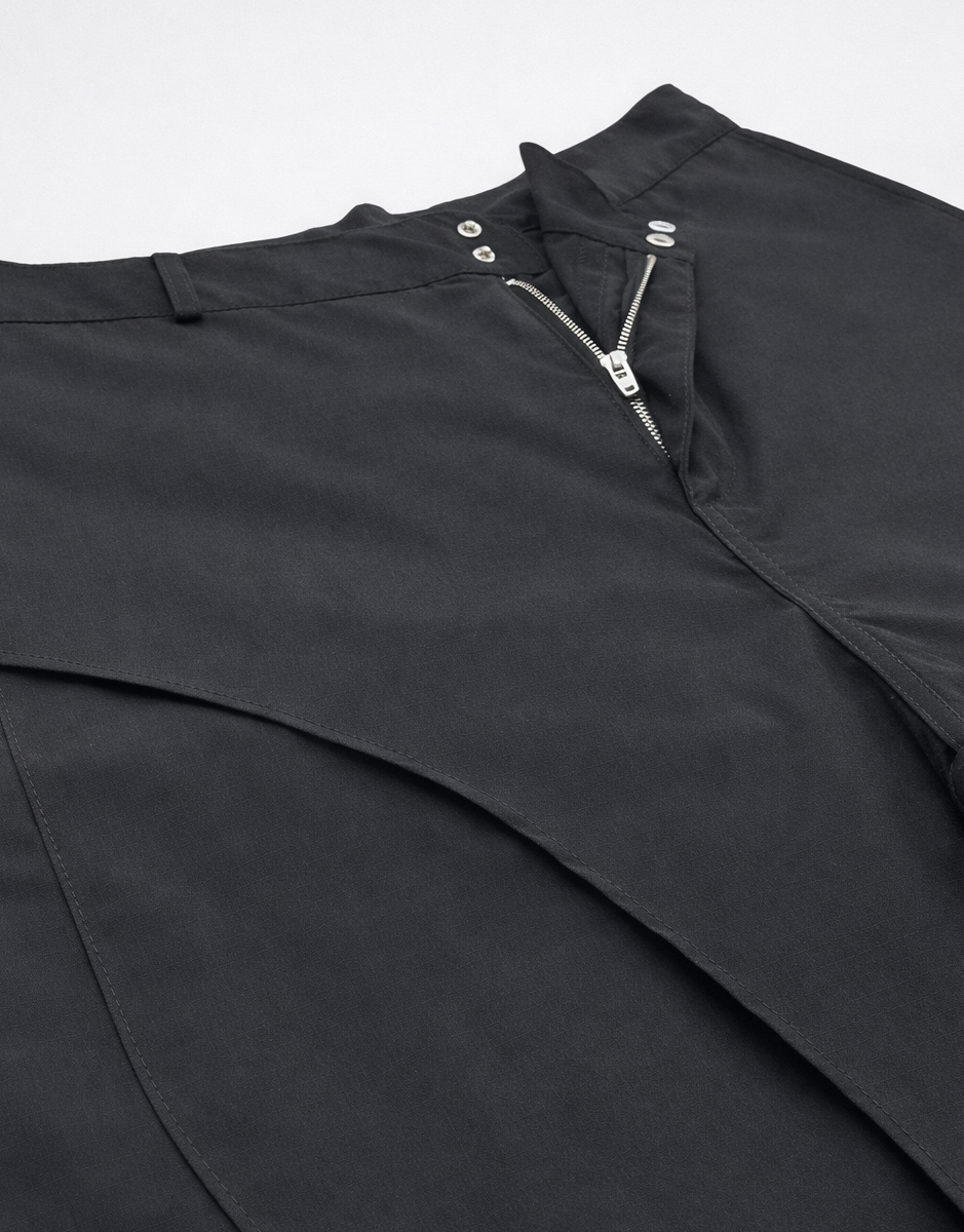 Bermuda Folium Kace Wear x H. Anzai Preta