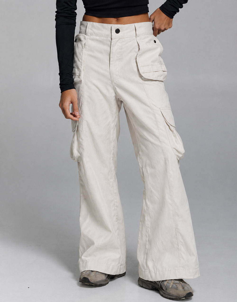 Calça Flare Utilitária Off White