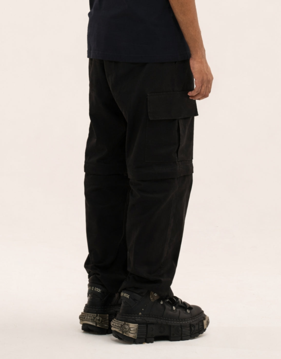 Calça Cargo Modular Preta