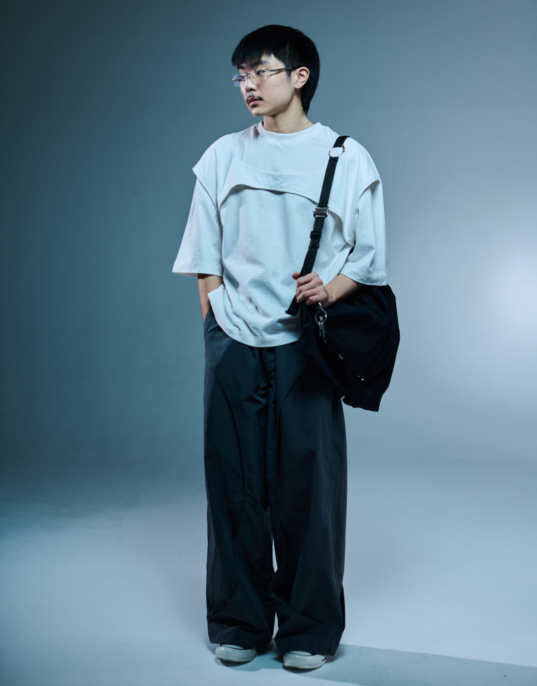 Camiseta Stage 3 Kace Wear x H. Anzai Off White