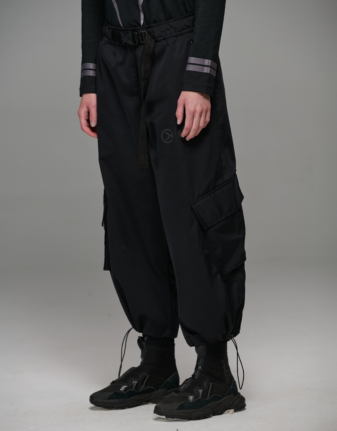 Calça Jujutsu High JJK x Kace Wear Preta