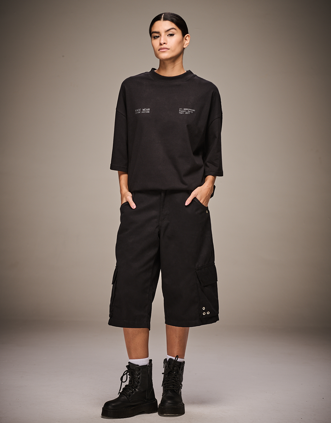 Camiseta Boxy Future Uniform Preta