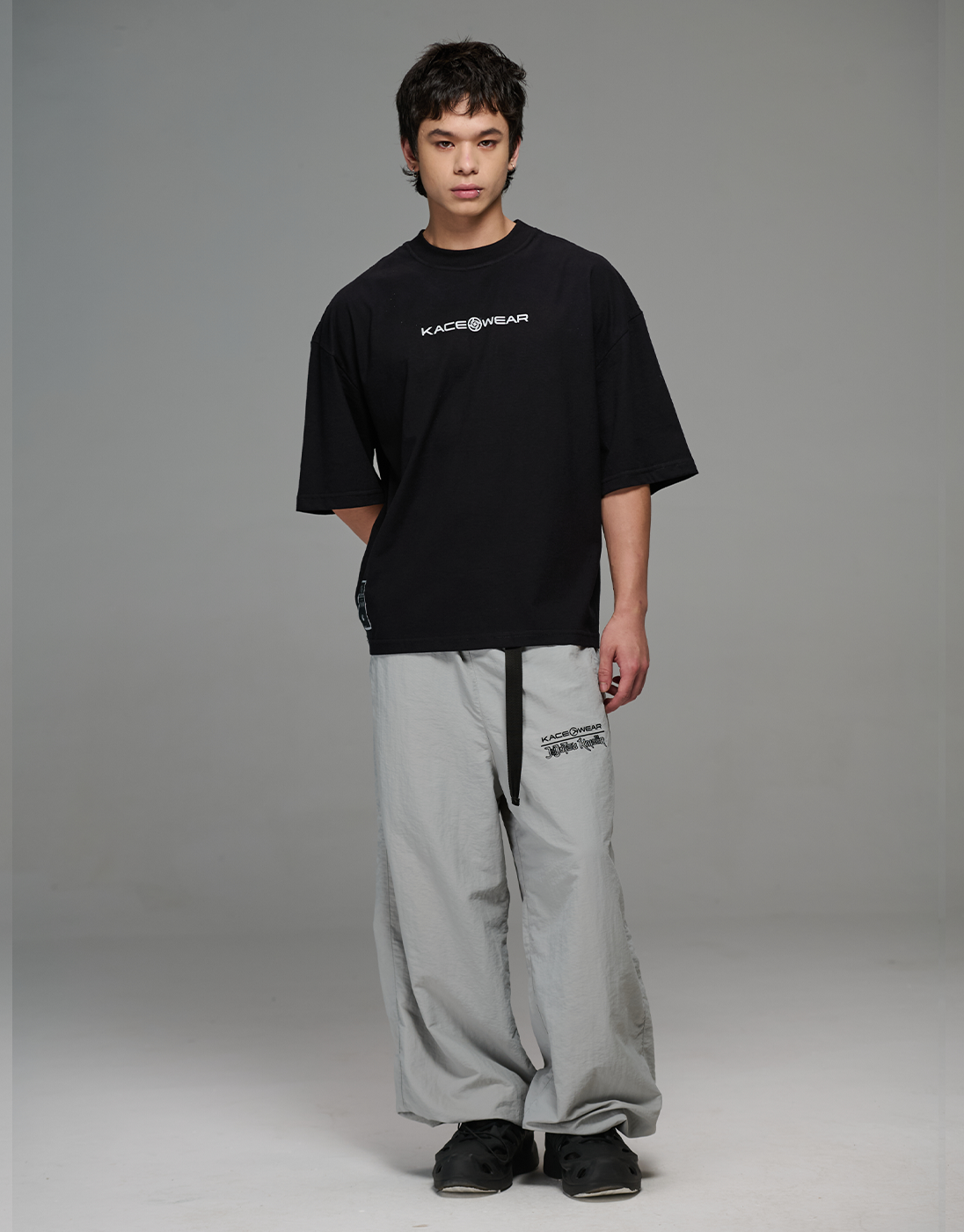 Camiseta Boxy Jujutsu Kaisen x Kace Wear Preta