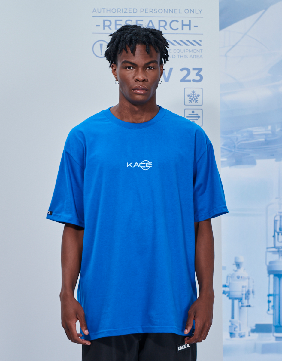 Camiseta Institute Azul Kace Frente Masculina