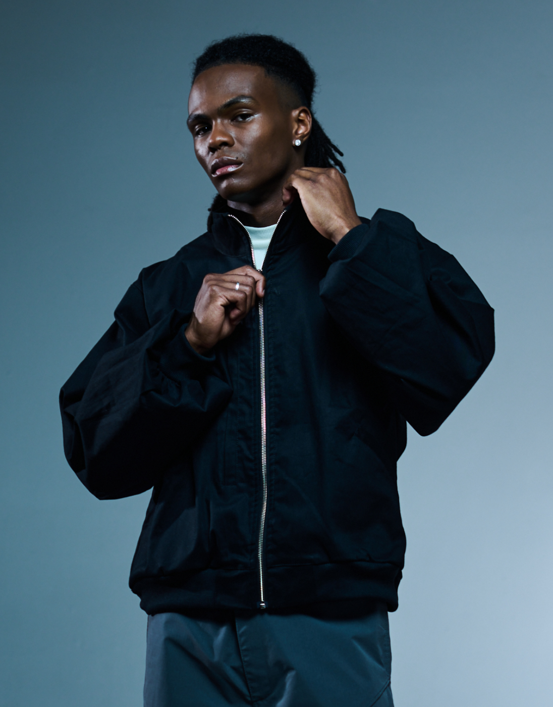 Jaqueta Fold Kace Wear x H. Anzai Preta