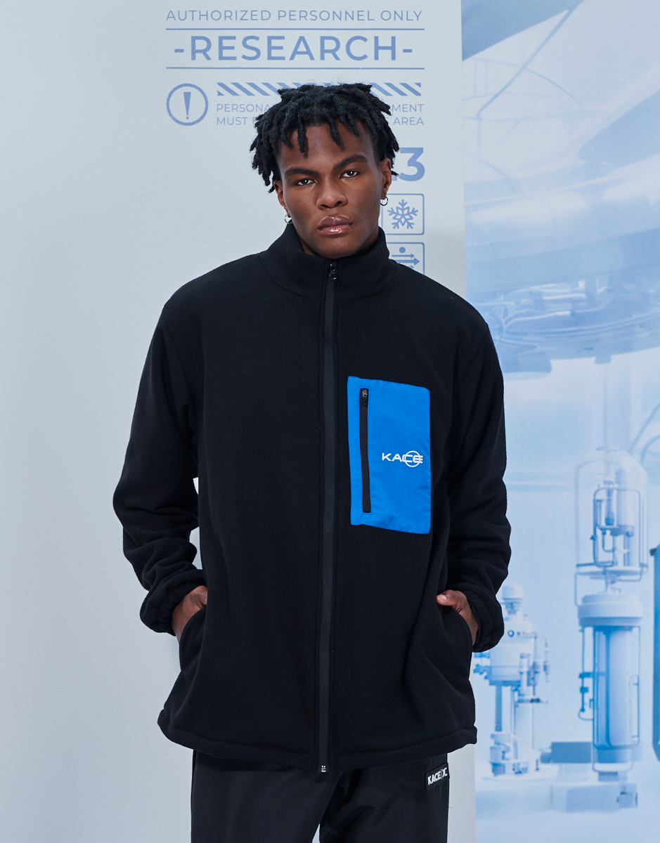 Jaqueta Gola Alta Thermo Fleece Preta Research Kace Frente Masculina