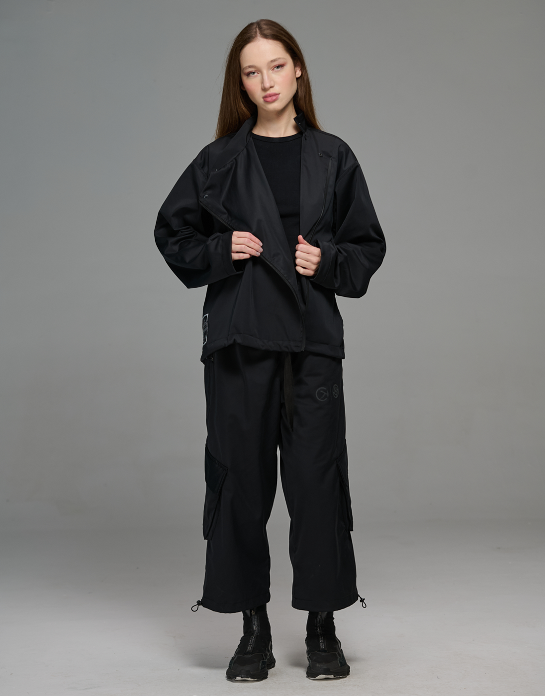Jaqueta Jujutsu High JJK x Kace Wear Preta