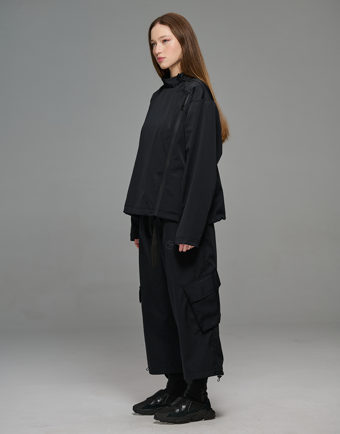 Jaqueta Jujutsu High JJK x Kace Wear Preta