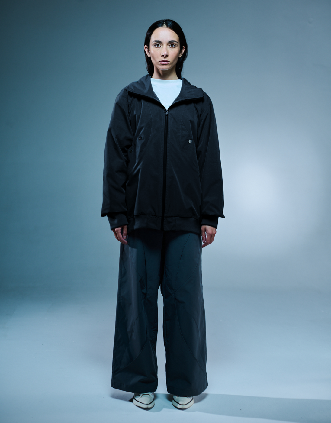 Jaqueta Puparia Kace Wear x H. Anzai Preta