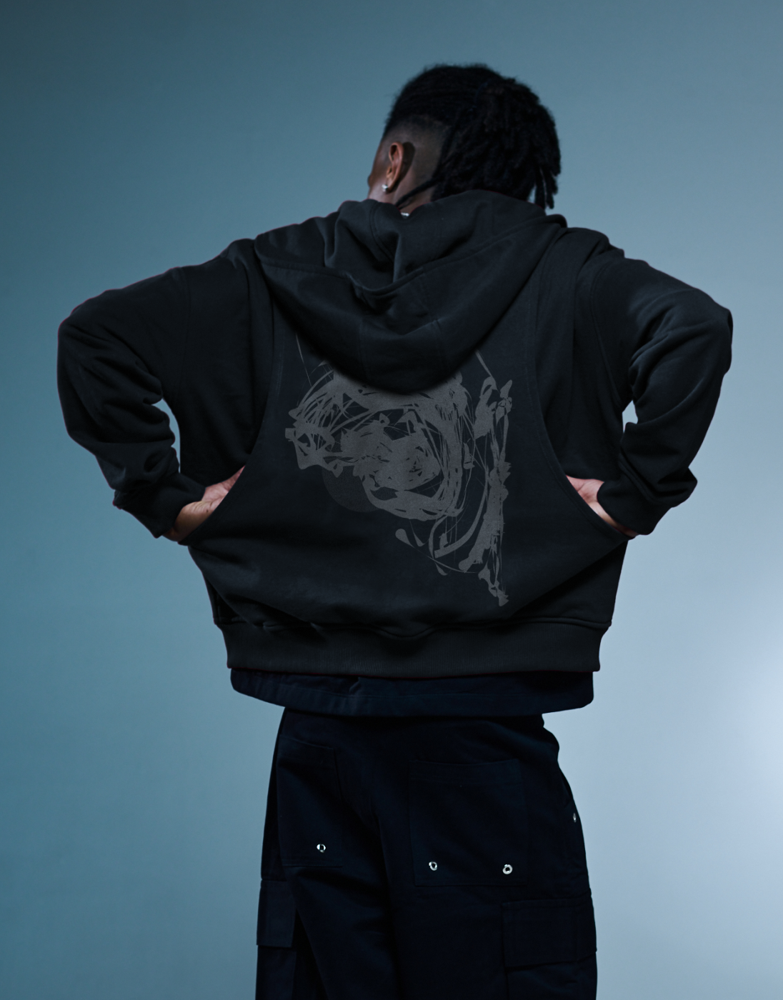 Moletom Oversized Rise Kace Wear x H. Anzai Preto