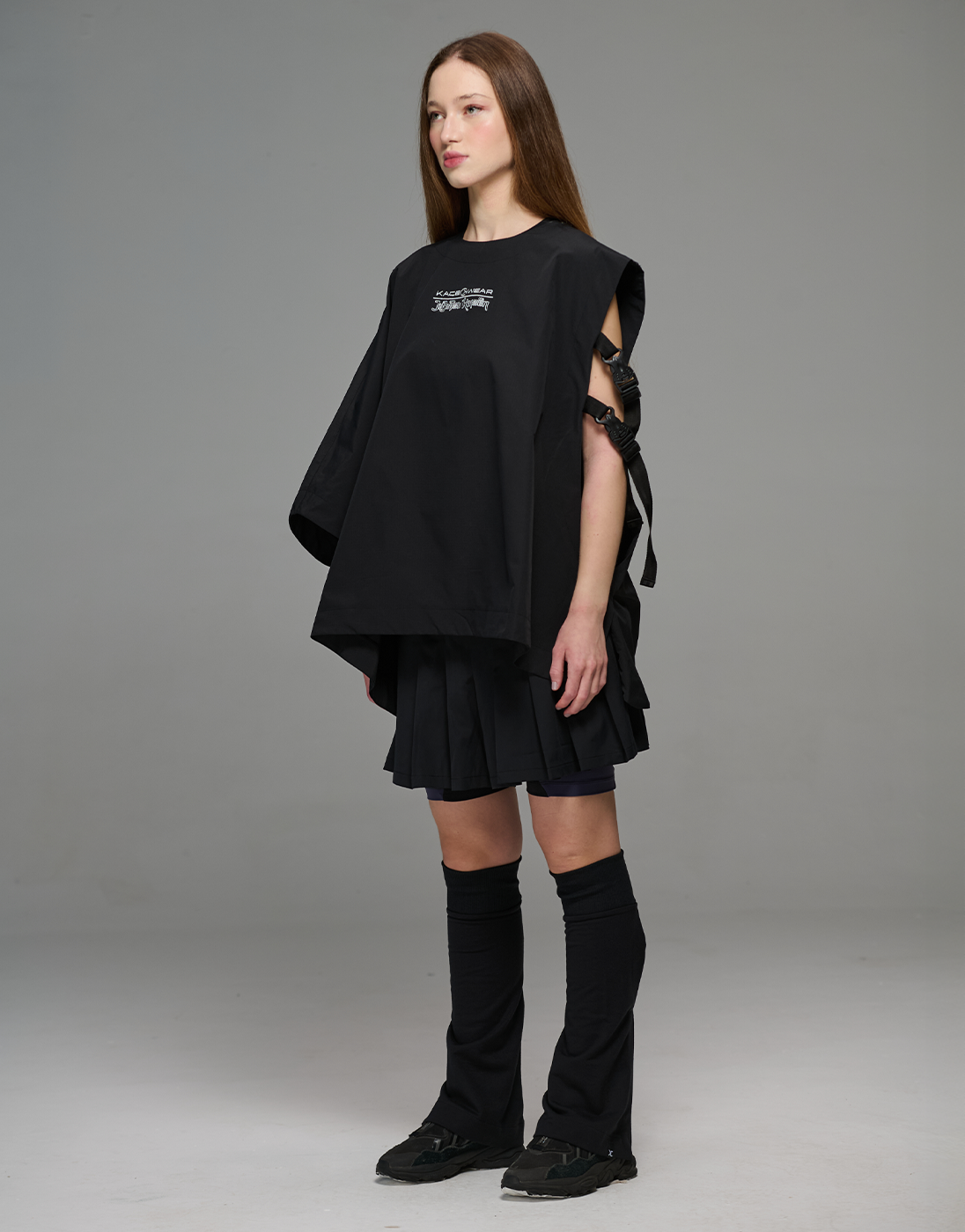 Poncho Cursed JJK x Kace Wear Preto