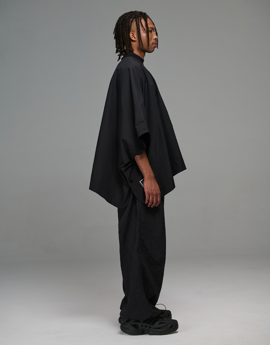 Poncho Cursed JJK x Kace Wear Preto